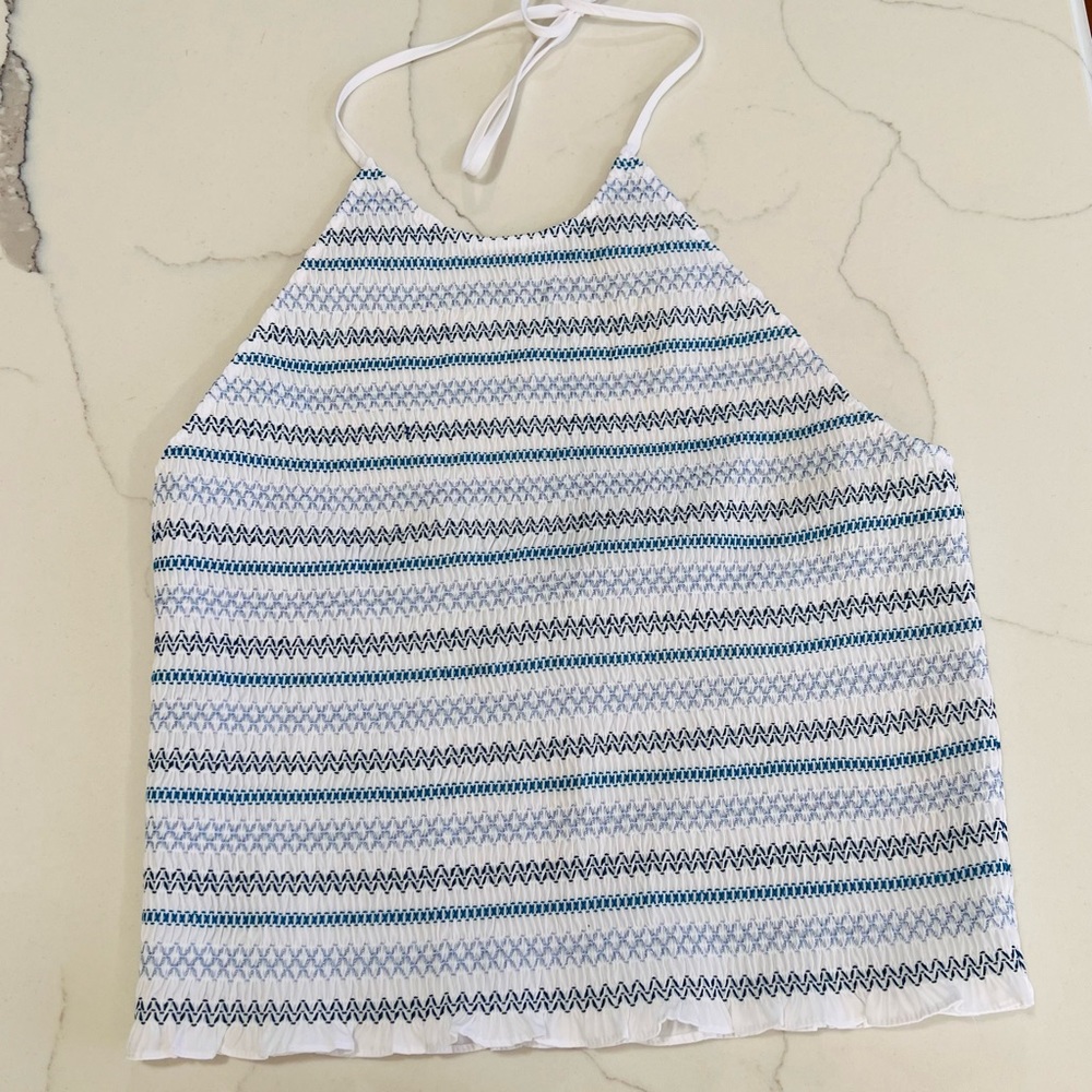 XL Gianni Bini Blue and white tank top. New condition, tags still on.